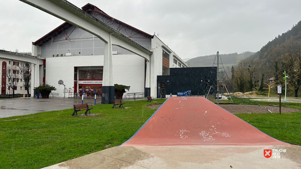 Bergara skatepark